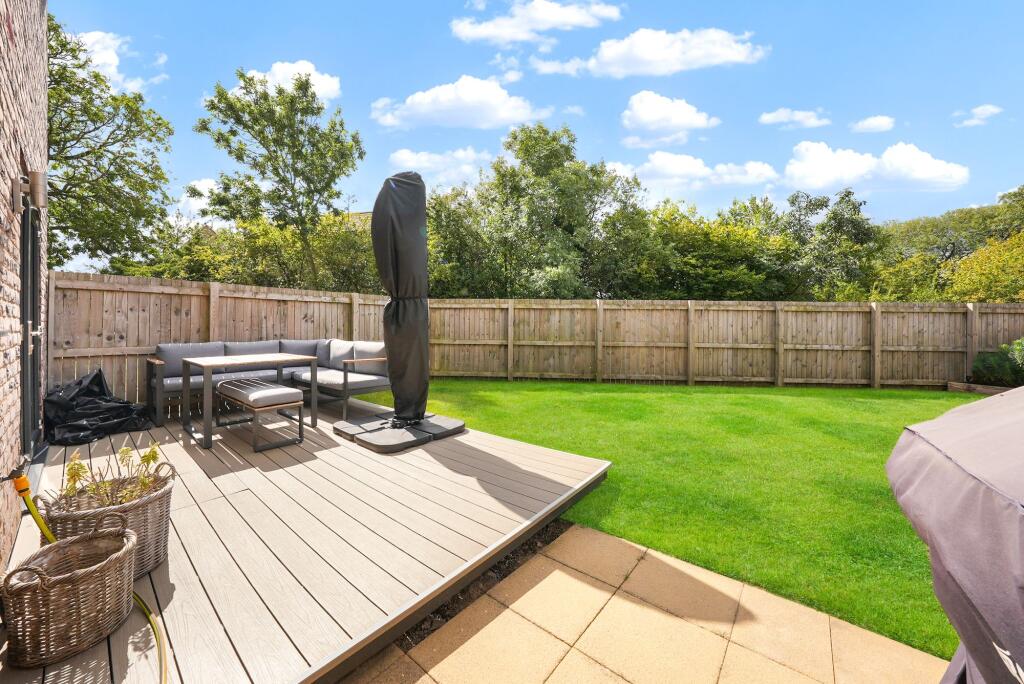 House in Harrogate, Pannal Ash - View 2