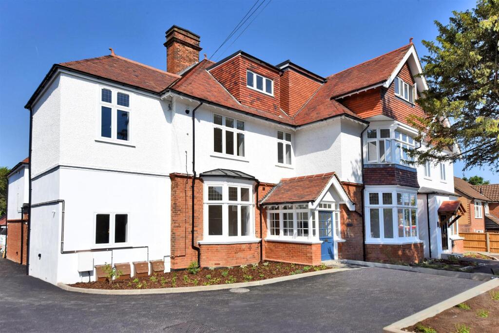 Main image of property: 7 Grantley Court, York Road, Cheam, Sutton SM2
