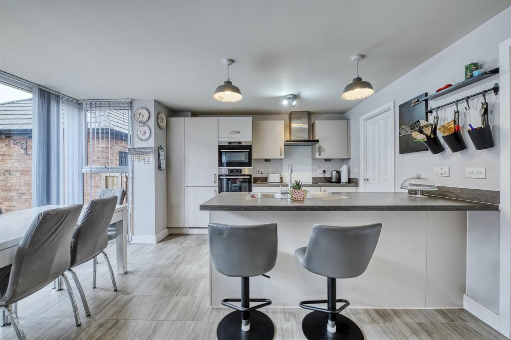House in Northampton - View 2