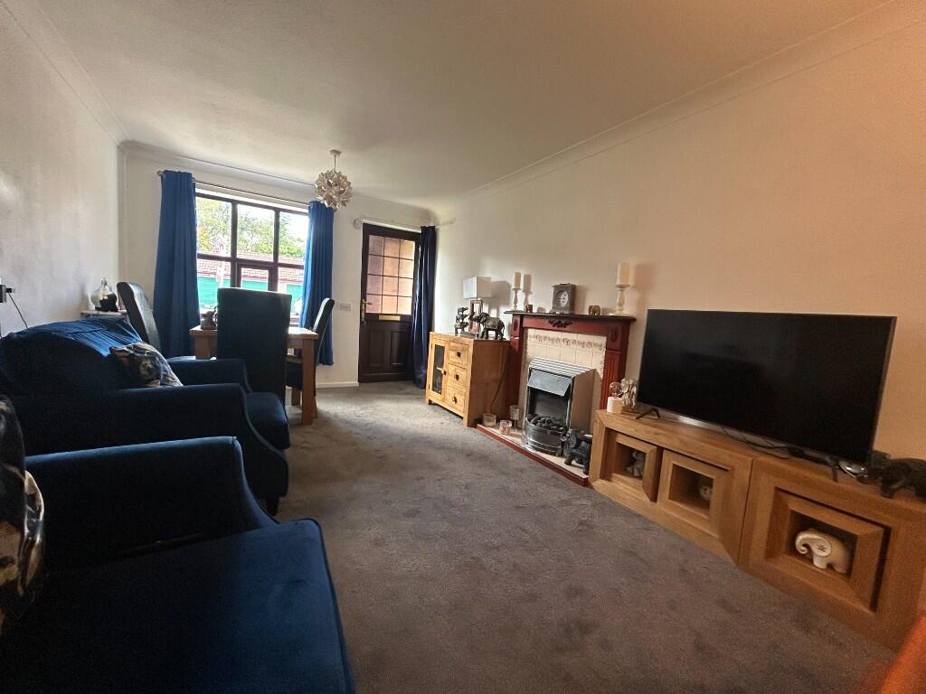 Additional image 3 of Beckford Croft, Dorridge, B93 8DS