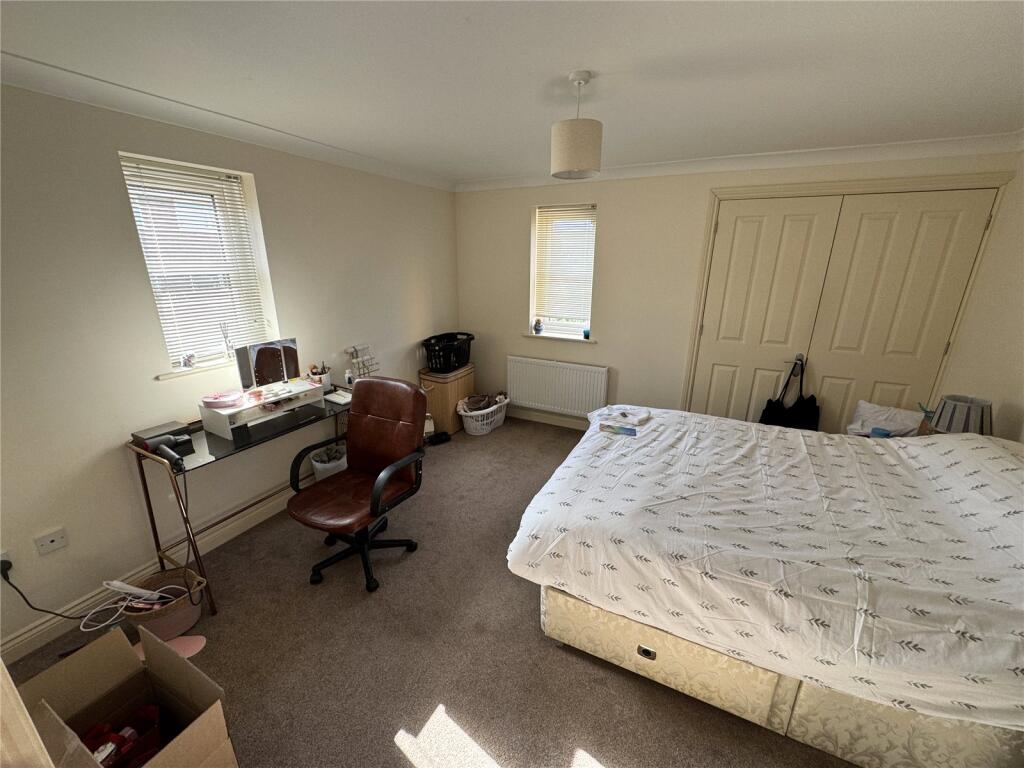 Apartment in Taunton - View 5