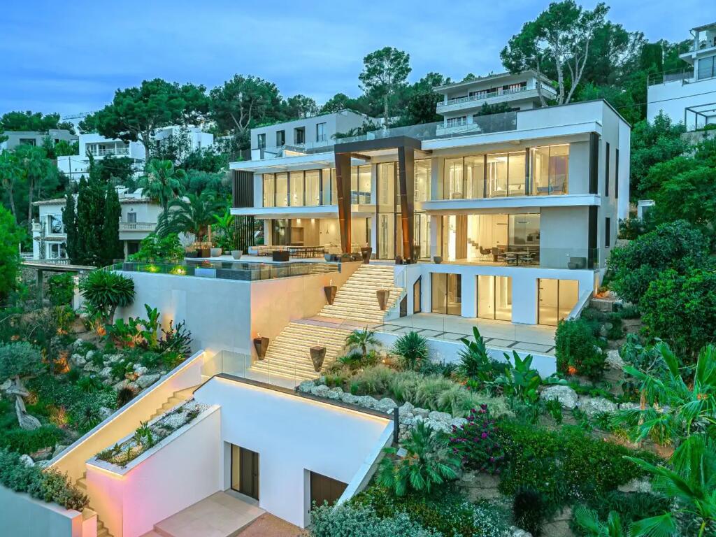 Main image of property: Balearic Islands, Mallorca, CalviÃ