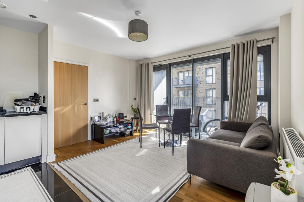 Main image of property: Green Lanes Walk, N4