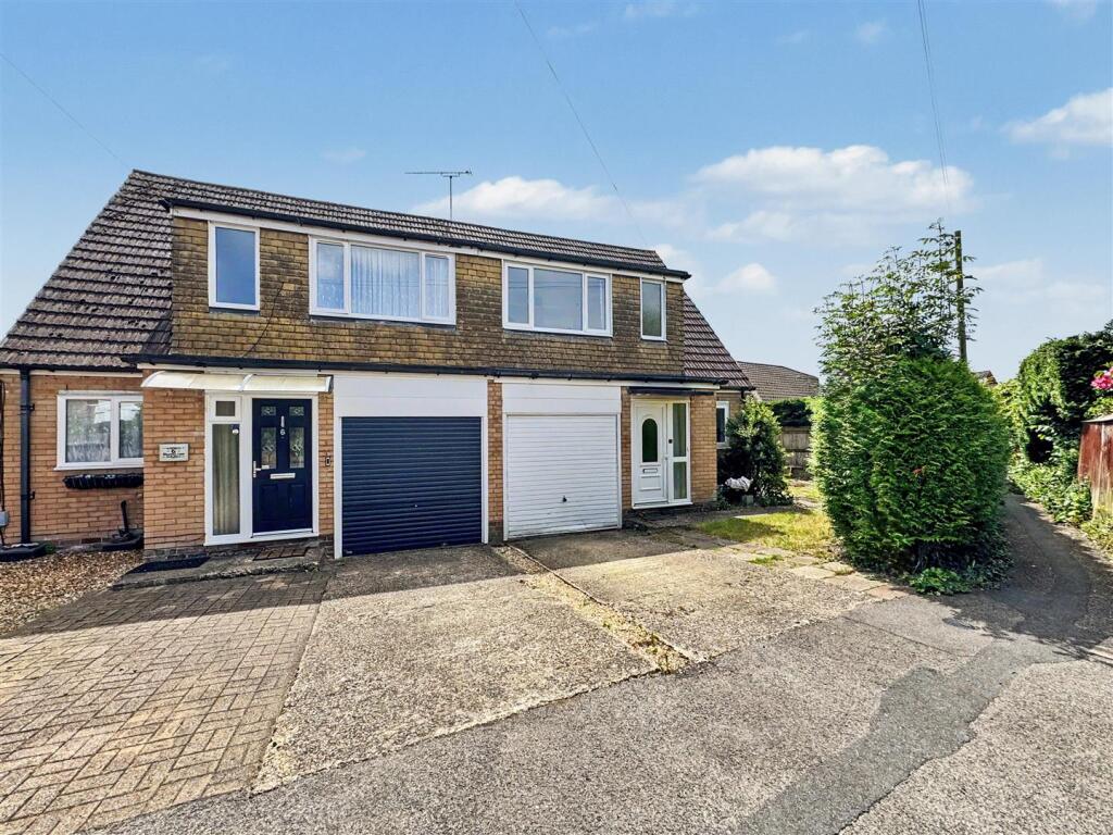 Main image of property: Weywood Lane, Farnham