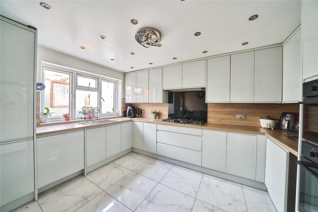 House in London, Plaistow - View 4
