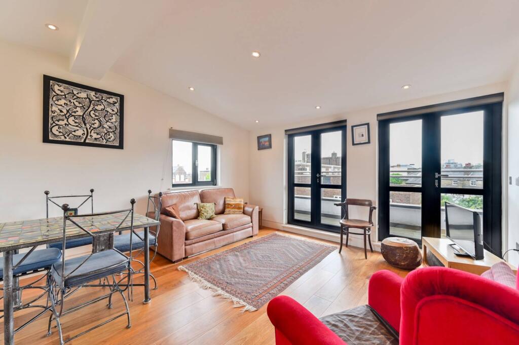 Main image of property: Beauchamp Road, Battersea, London, SW11