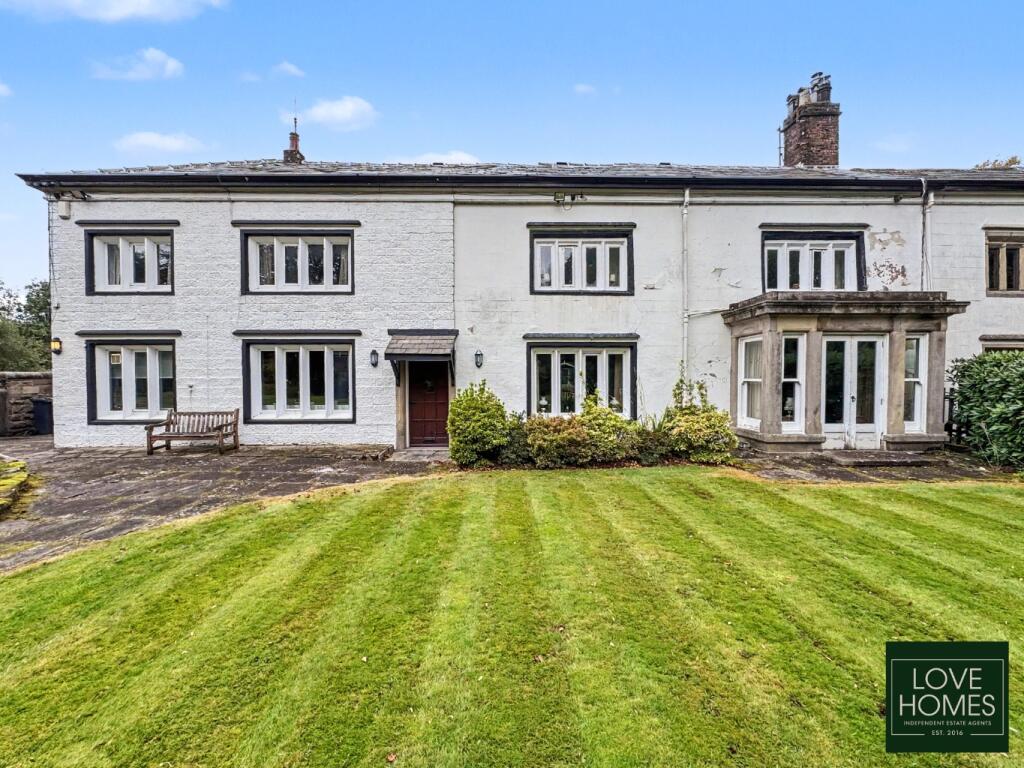 4 Bedroom Semi-Detached in BL1 7LZ