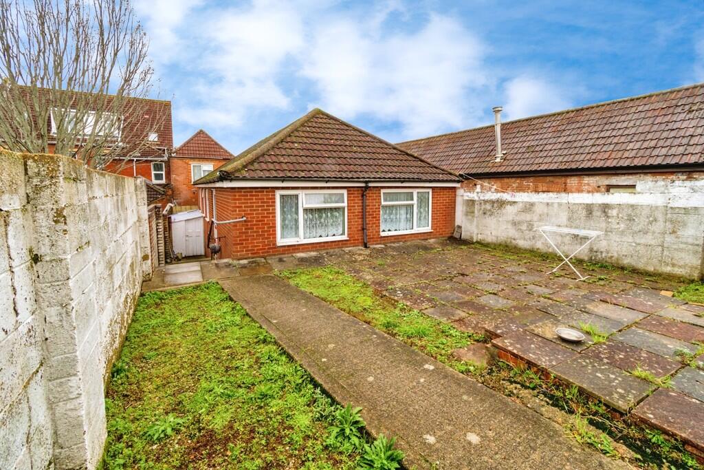 Main image of property: High Road, Southampton