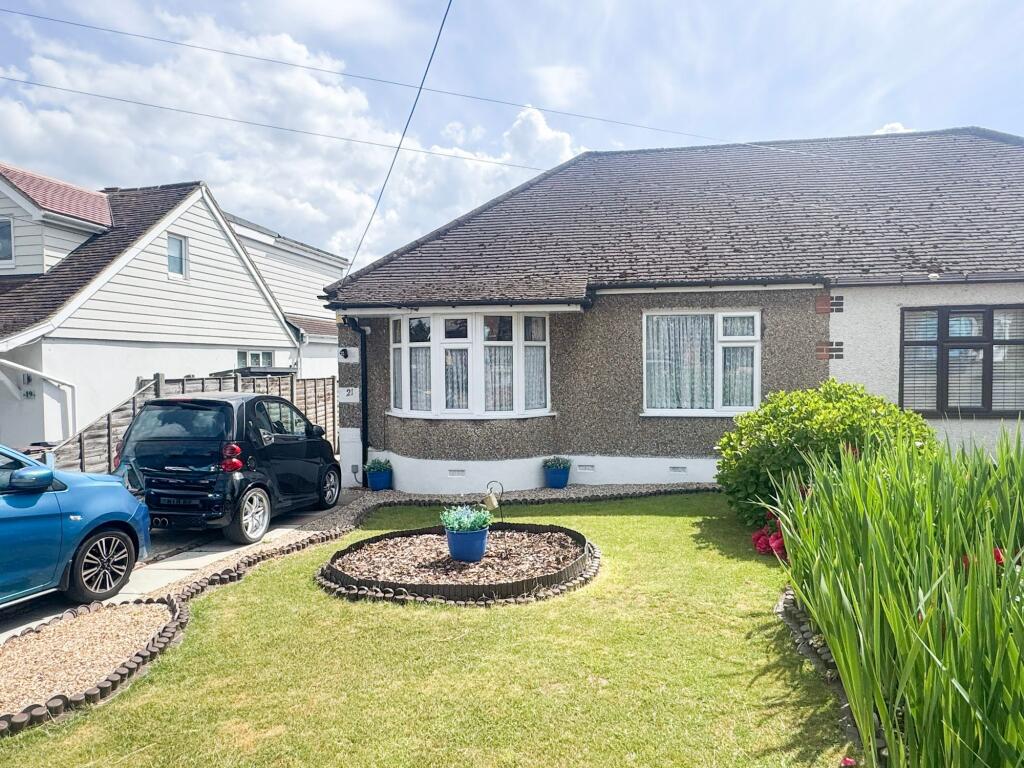 Main image of property: Jotmans Lane, Benfleet, SS7