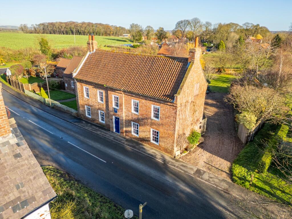 Main image of property: Castlethorpe, Brigg, Lincolnshire, DN20