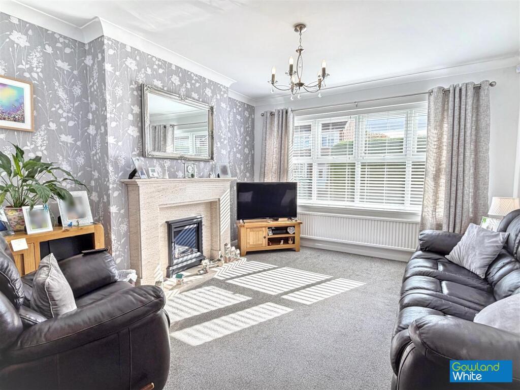 House in Stockton-on-Tees - More