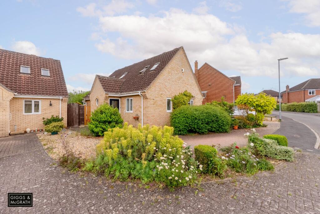 Main image of property: Van Diemens Way, Grafham, Huntingdon, Cambridgeshire, PE28 0GB