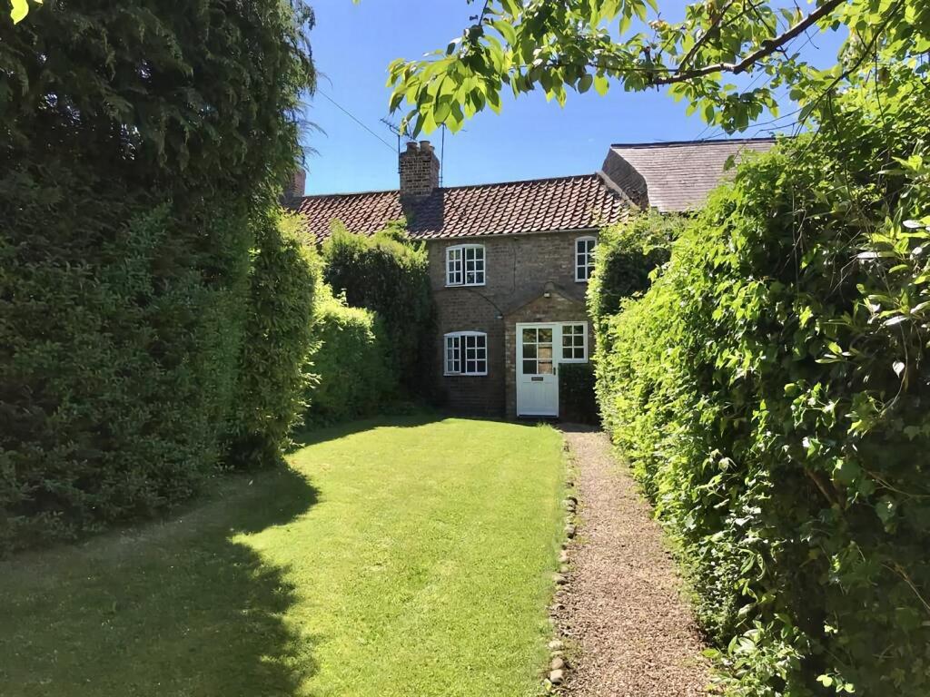 Main image of property: Braviners Row, Main Street, Alne, YO61 1TA