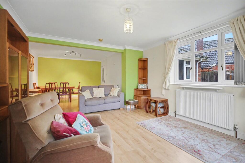 Heath Close, Hellesdon, Norwich, Norfolk, NR6 photo 4