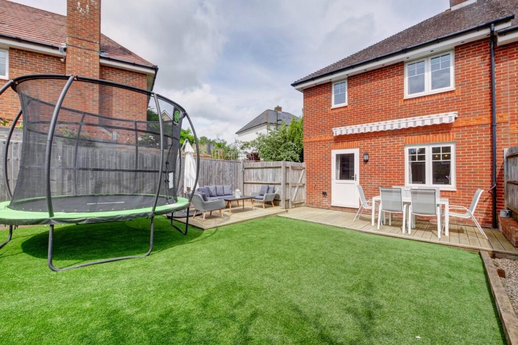 Main image of property: Goldring Avenue, Hellingly, BN27