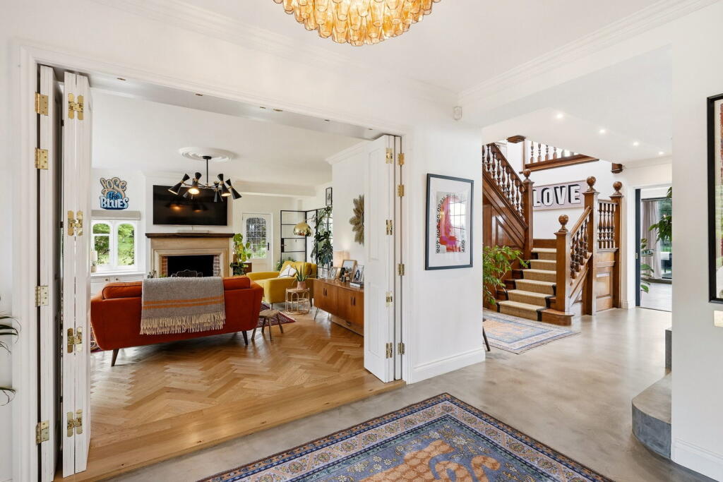 House in South Norfolk, Bramerton - View 4