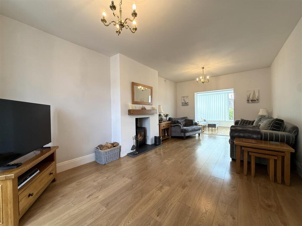House in Lytham St Annes, Saltcotes, Lytham - View 5