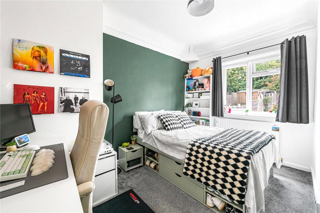 House in London - More
