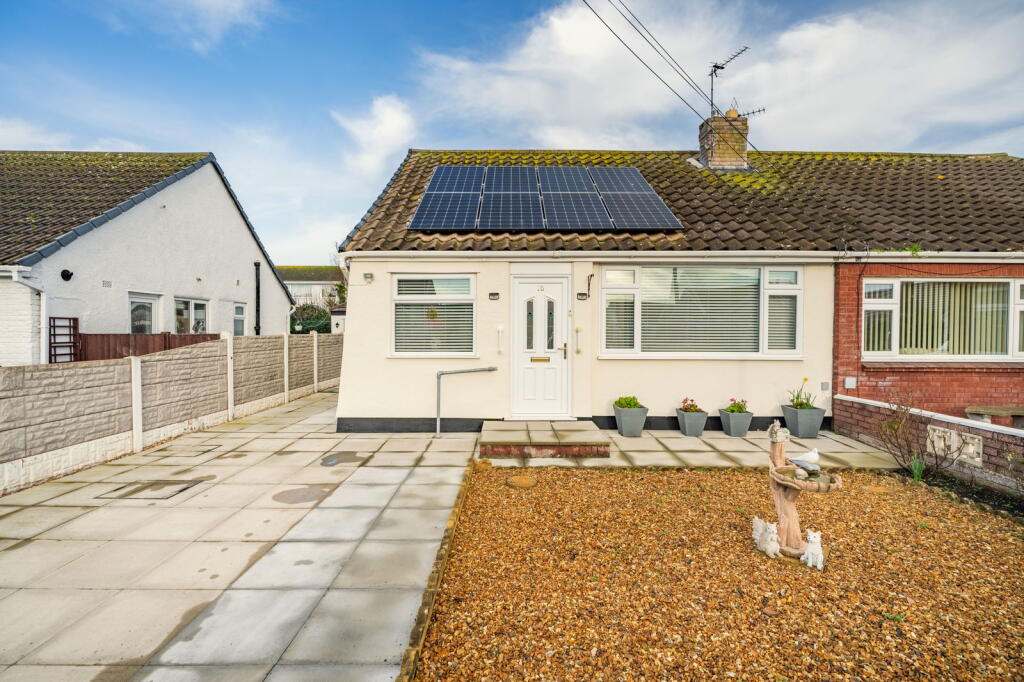 Main image of property: Lon Y Gors, Pensarn, Abergele, LL22 7RU