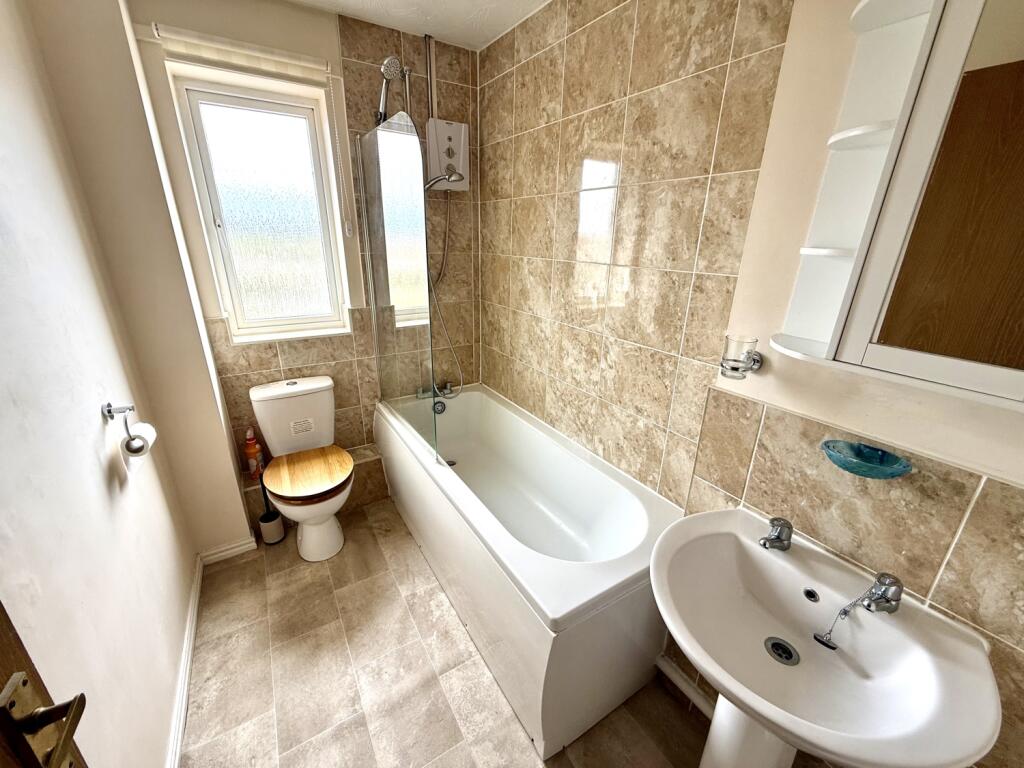 Apartment in Stockton-on-Tees, Hartlepool - View 4