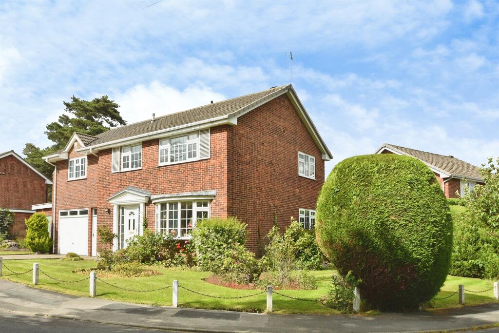 Main image of property: Hookstone Oval, Harrogate