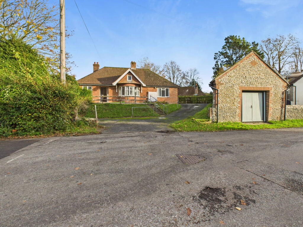 Main image of property: The Street, Walberton, West Sussex, BN17