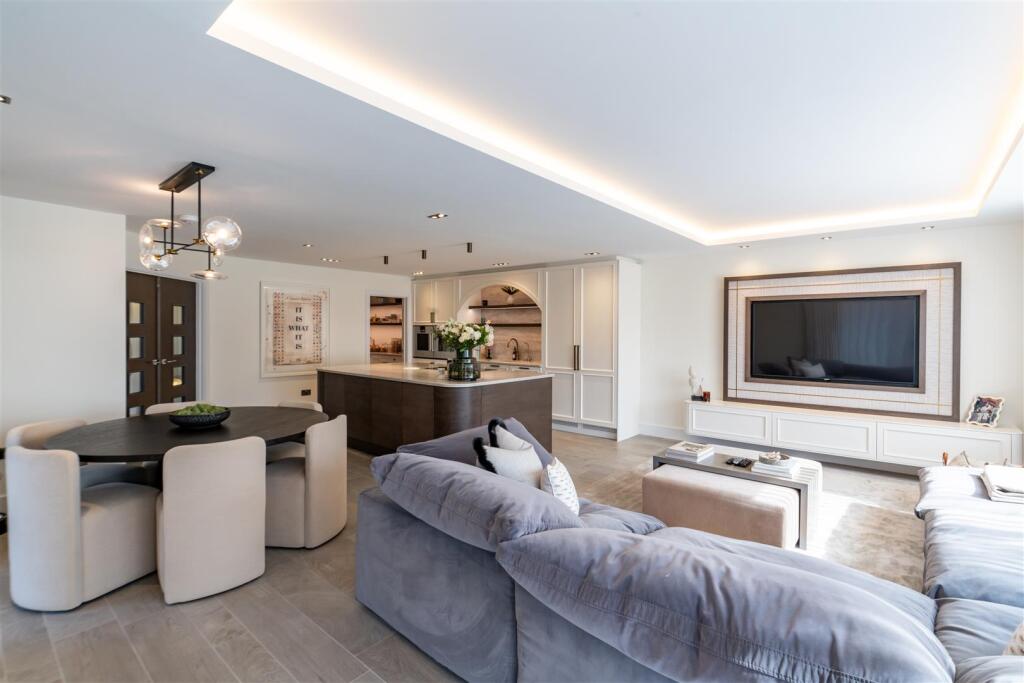 Additional image 3 of Moorfields Road, Canford Cliffs