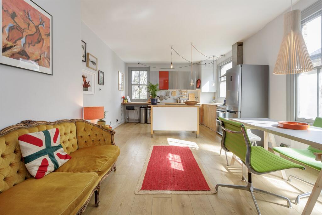 Main image of property: Pavilion Terrace, Wood Lane, London, W12