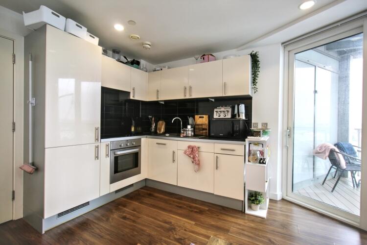 Apartment in Manchester - View 4