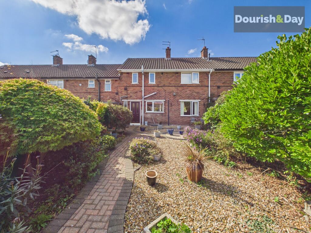 House in Stoke-on-Trent - View 4