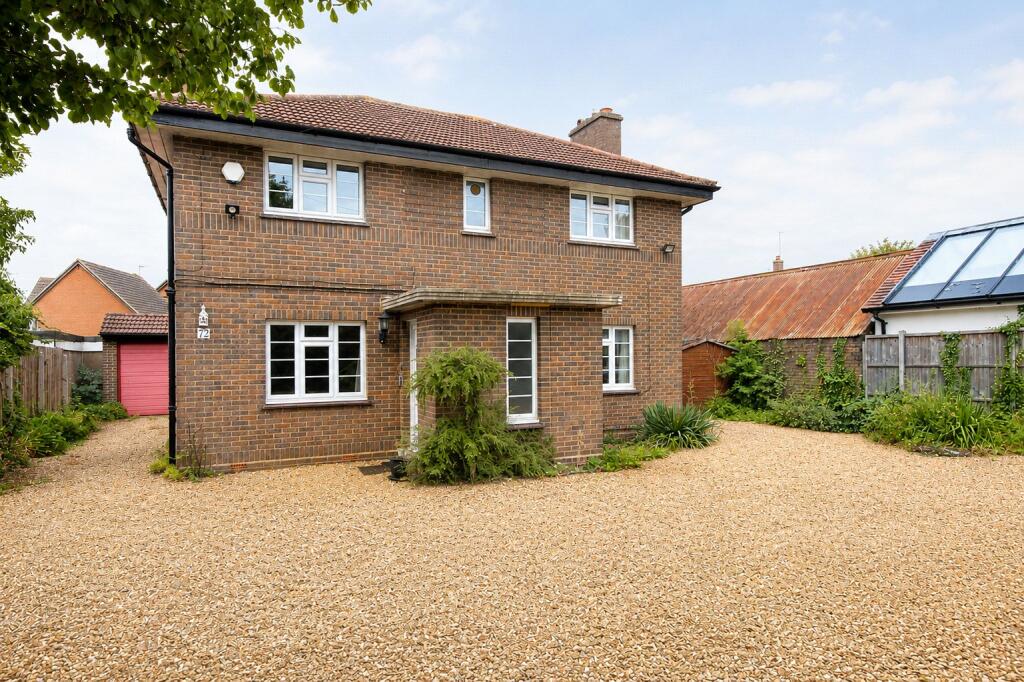 Main image of property: Dunstable Road, Toddington, Bedfordshire, LU5