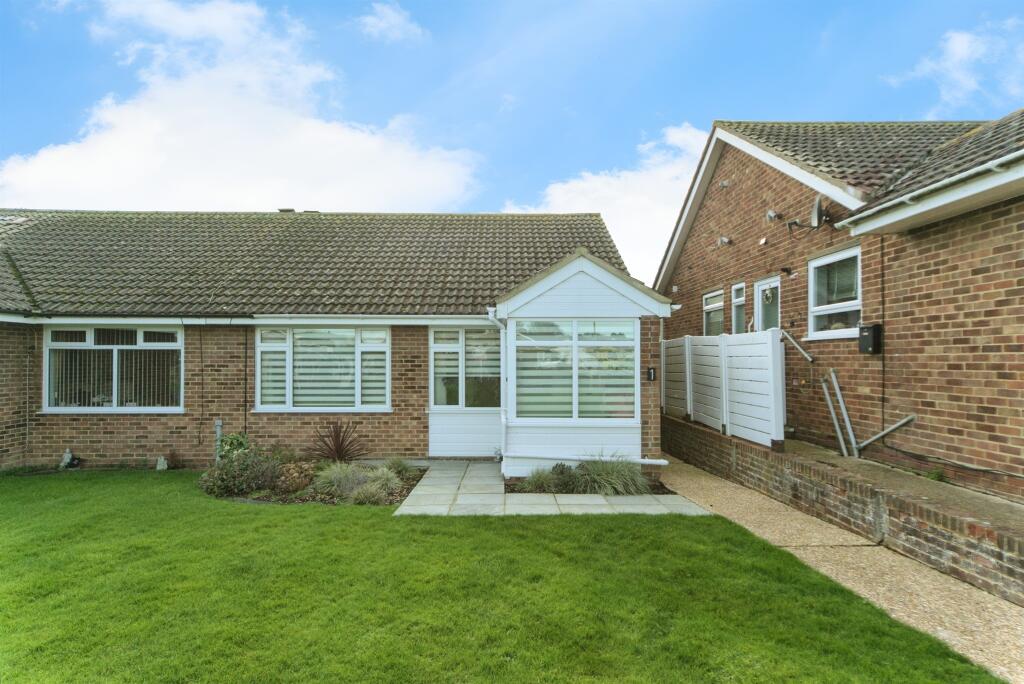 Woodpecker Road, Eastbourne photo 2