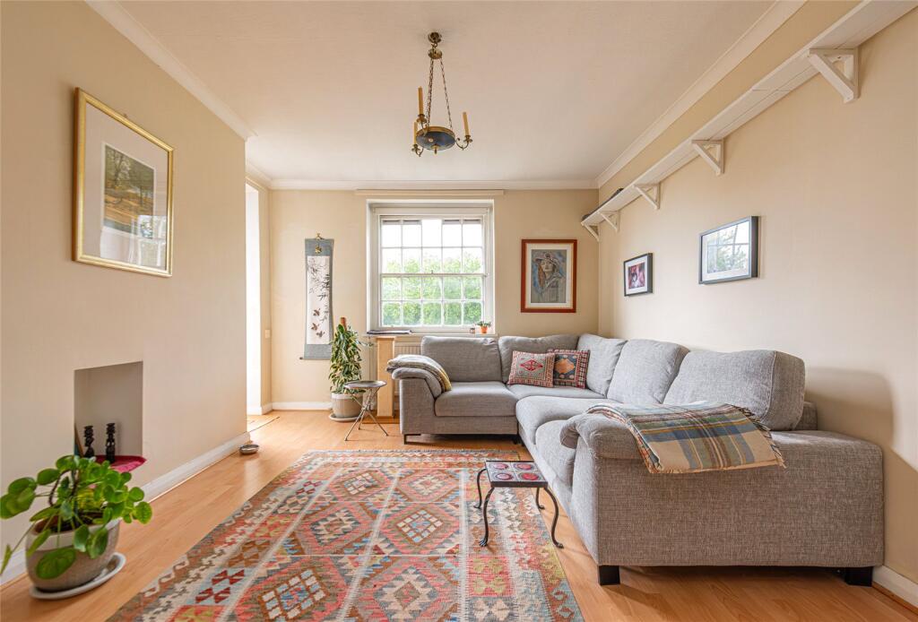 Apartment in London - View 2