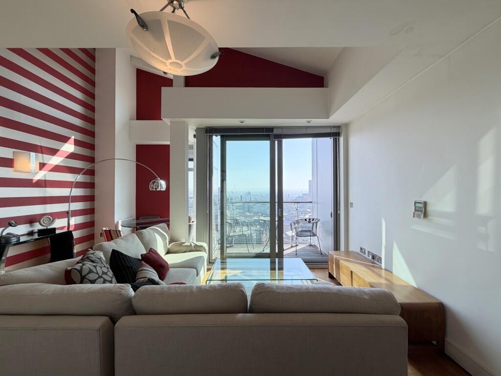 Main image of property: Great Northern Tower, 1 Watson Street, Manchester, M3 4EF