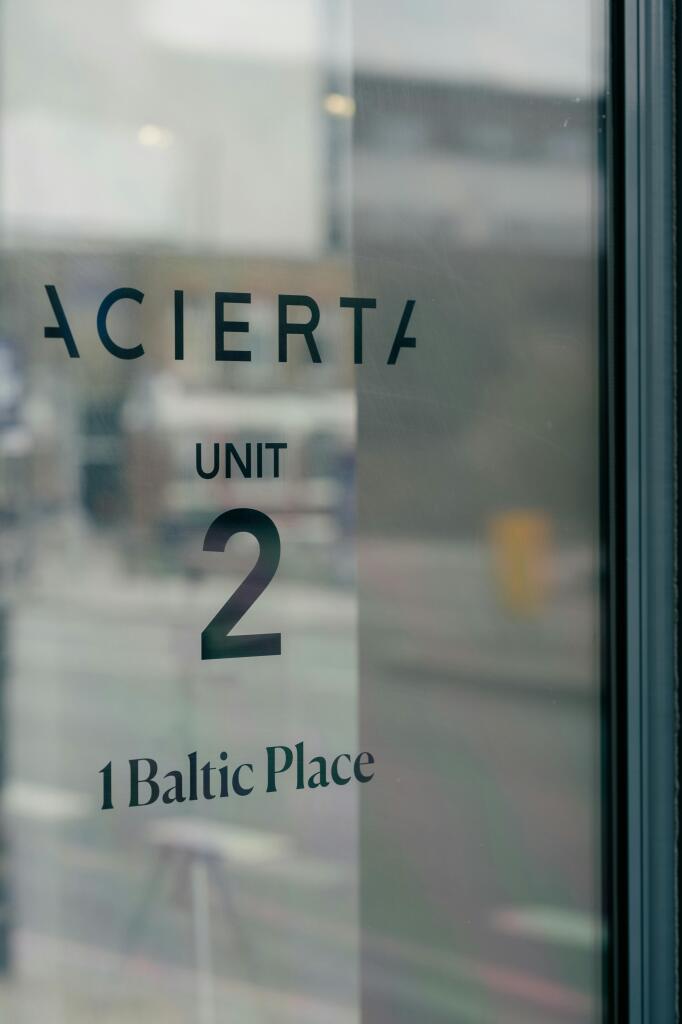 AciertaHQ_0