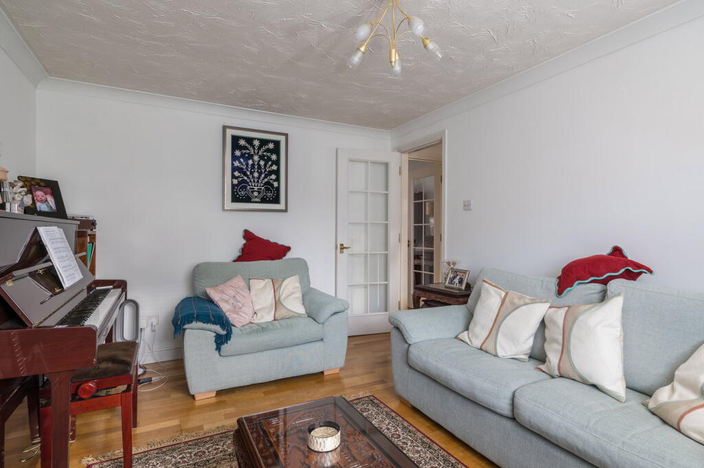 House in Peterborough - More