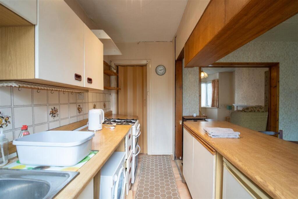 House in Birmingham, Acocks Green - View 5