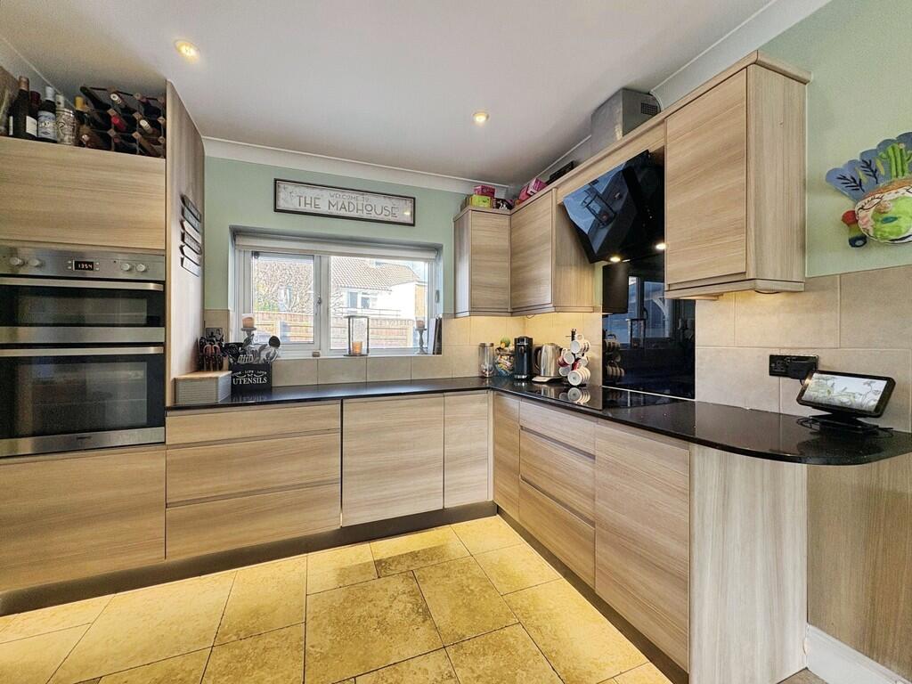 Additional image 4 of Swallowcliffe Gardens, Yeovil