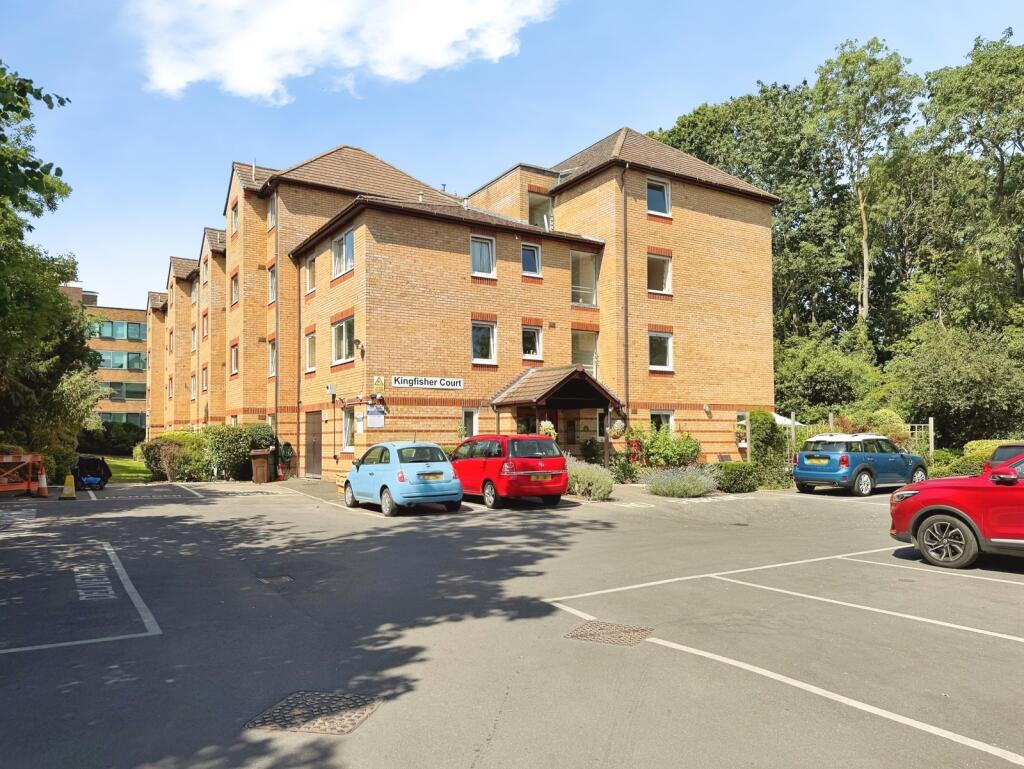1-bed house on Ewell Road, Surbiton, KT6, £140,000