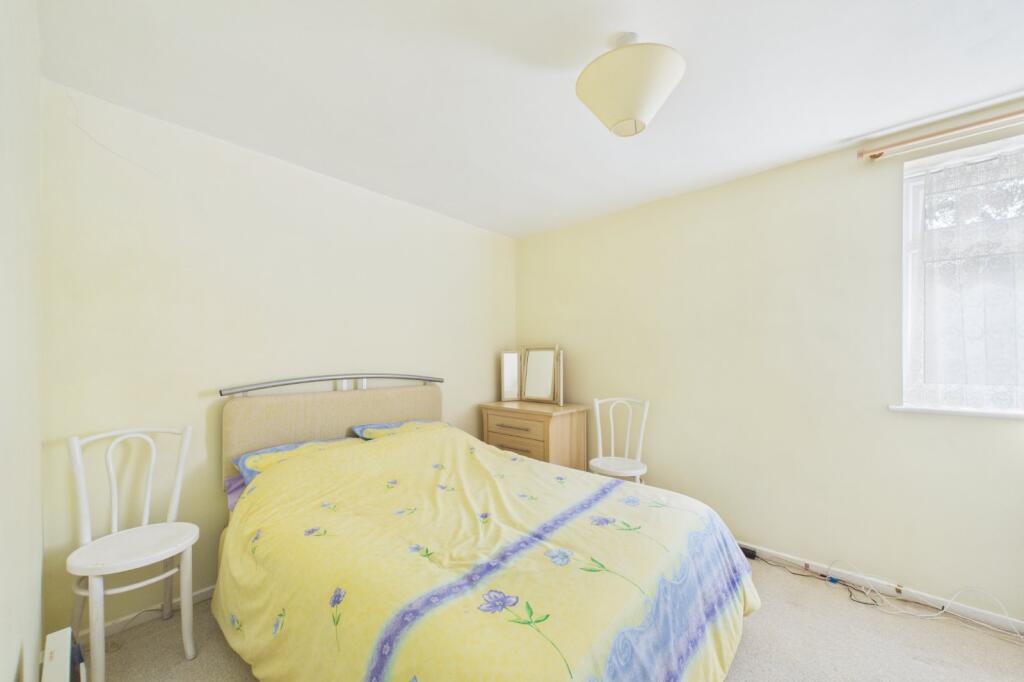 Apartment in Bracknell - More