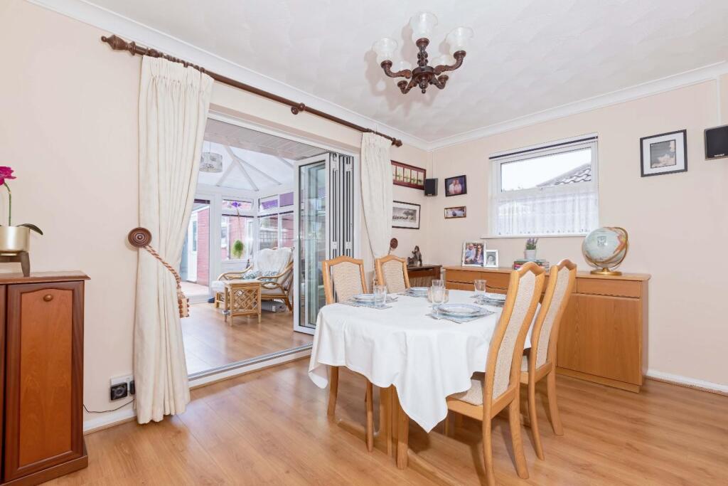 Chester Avenue, Lancing photo 4