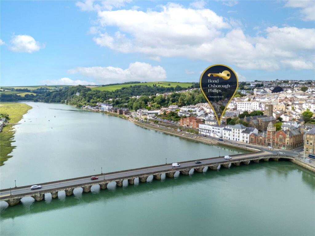 Main image of property: Flat 3, Chesters Court, Lower Meddon Street