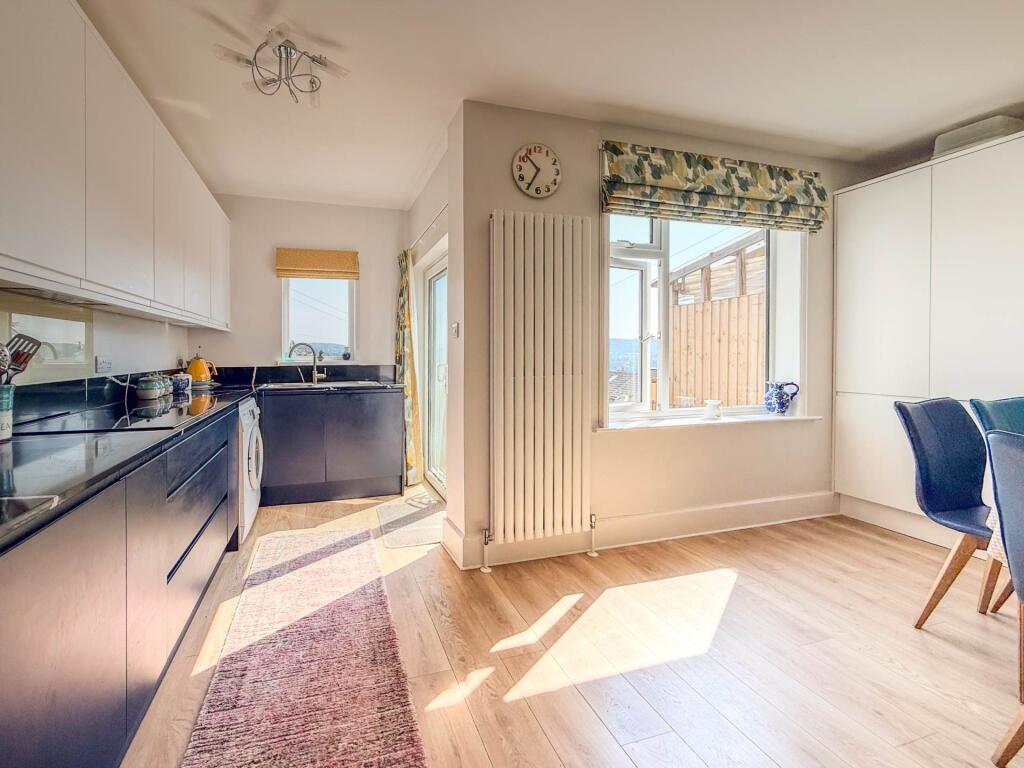 House in Bath, Fairfield Park - View 3