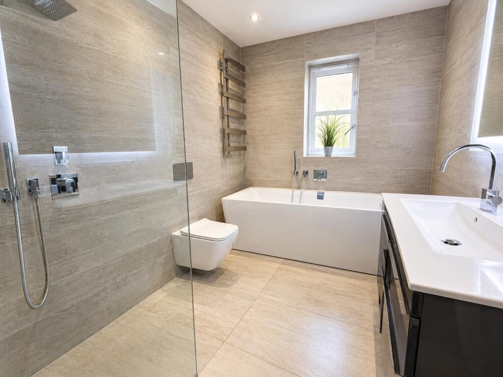 House in St Albans, London Colney - View 3