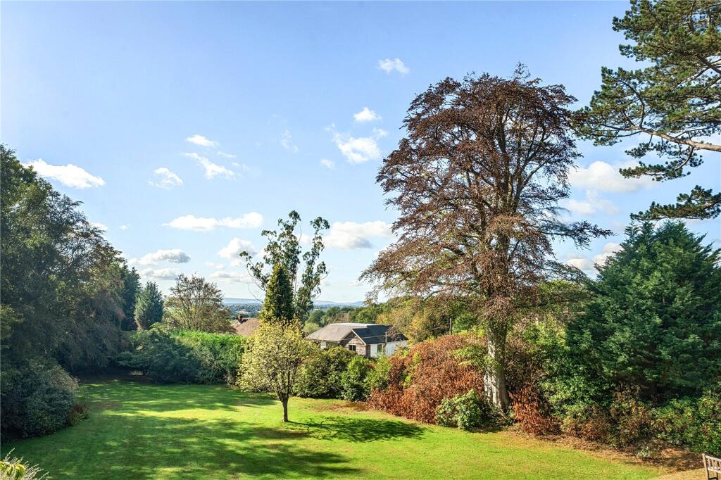 House in Tonbridge - View 4