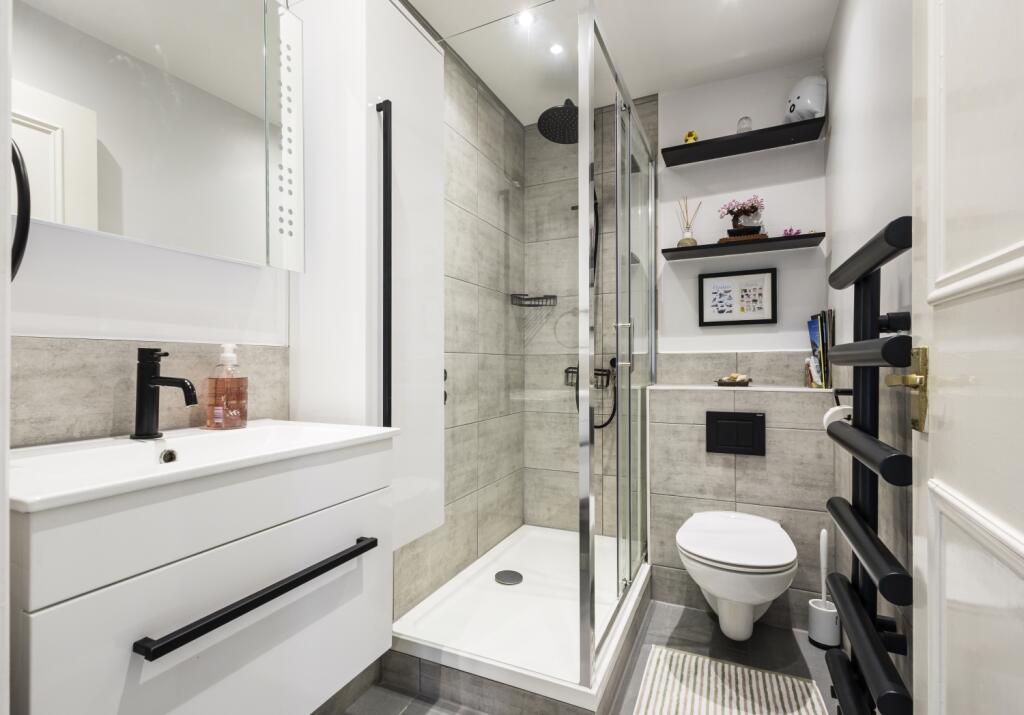 Apartment in London - View 4