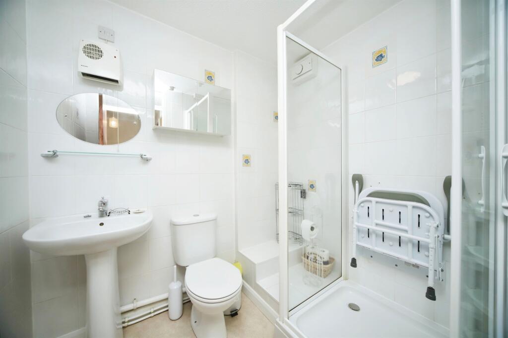 Apartment in Taunton - More
