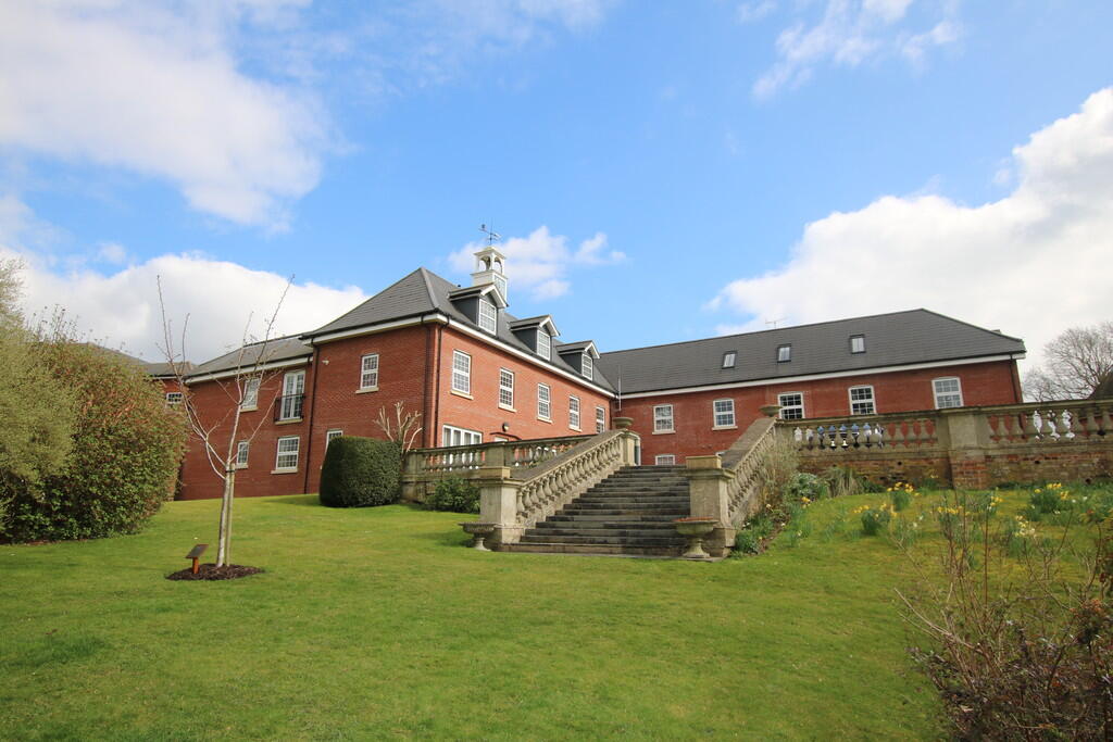 1-bed apartment on Great Easton, Dunmow, £294,000