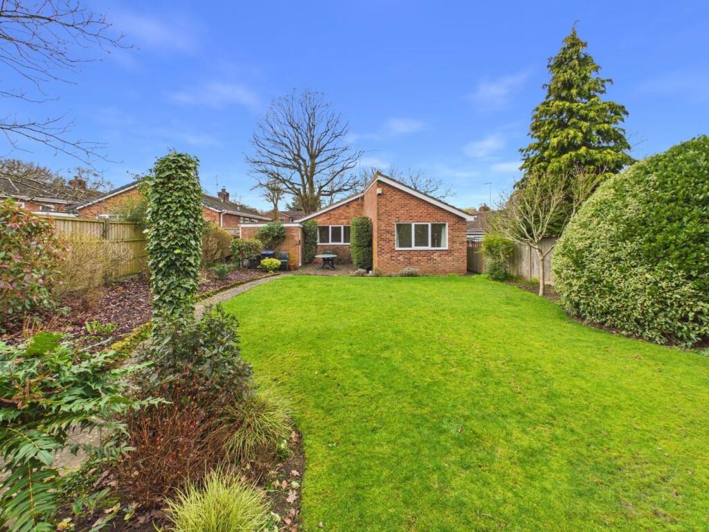 Hollies Way, Bushby, Leicestershire photo 4