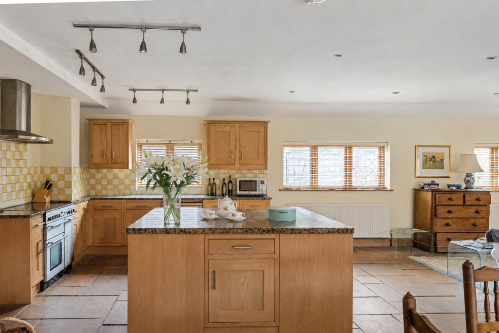 Malthouse Lane, Hurstpierpoint photo 5